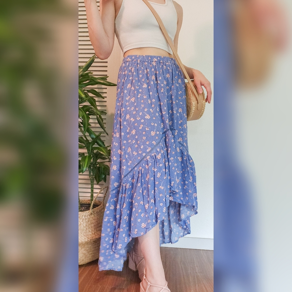 American Eagle Outfitters Blue Floral Midi High-Low Skirt - Size SM